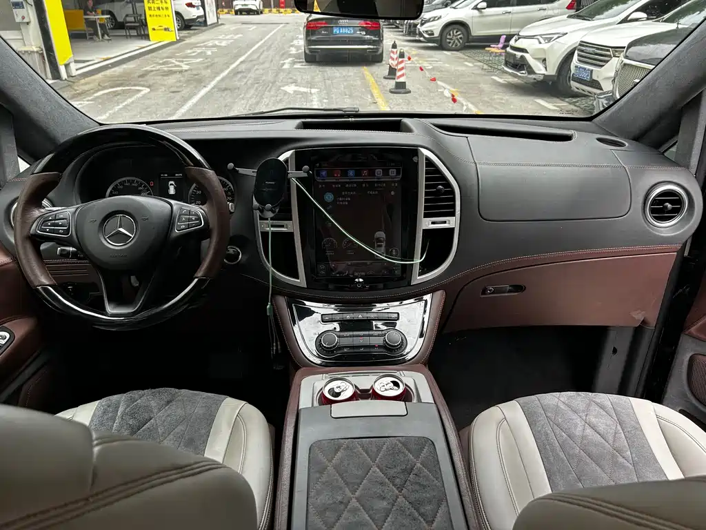 Mercedes-Benz — миниатюра 9