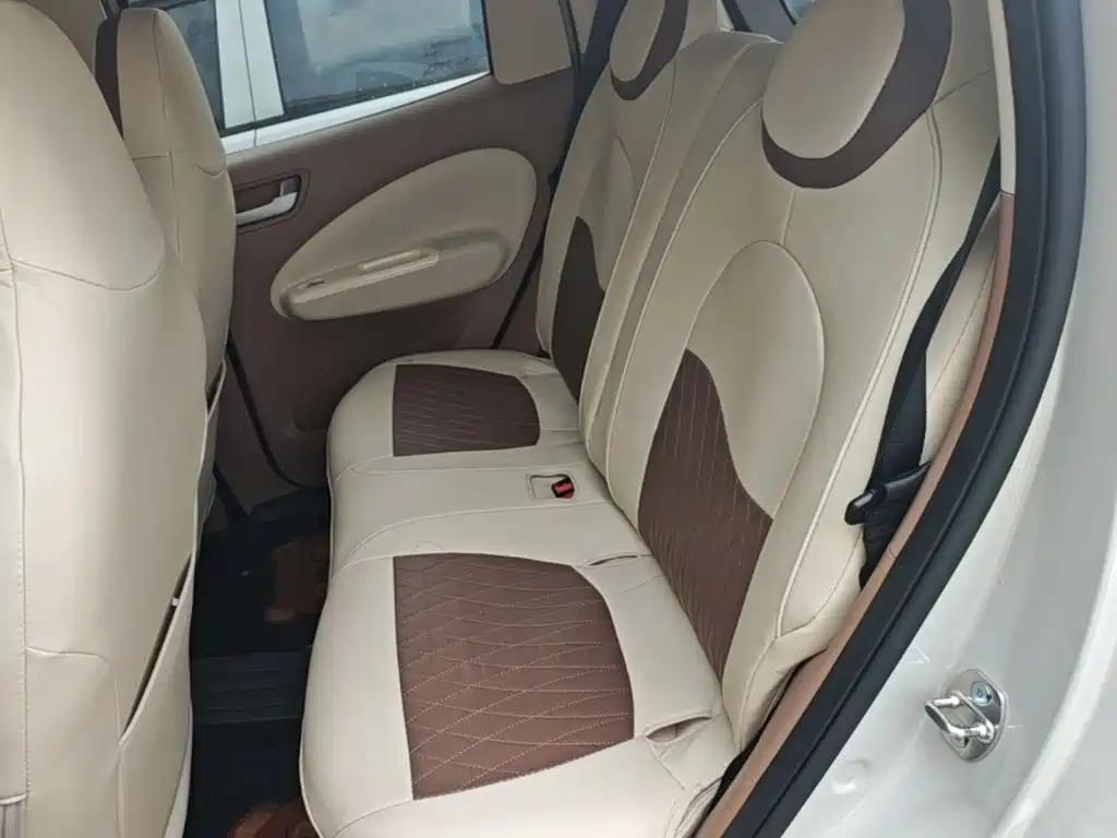 Wuling MINIEV — миниатюра 17