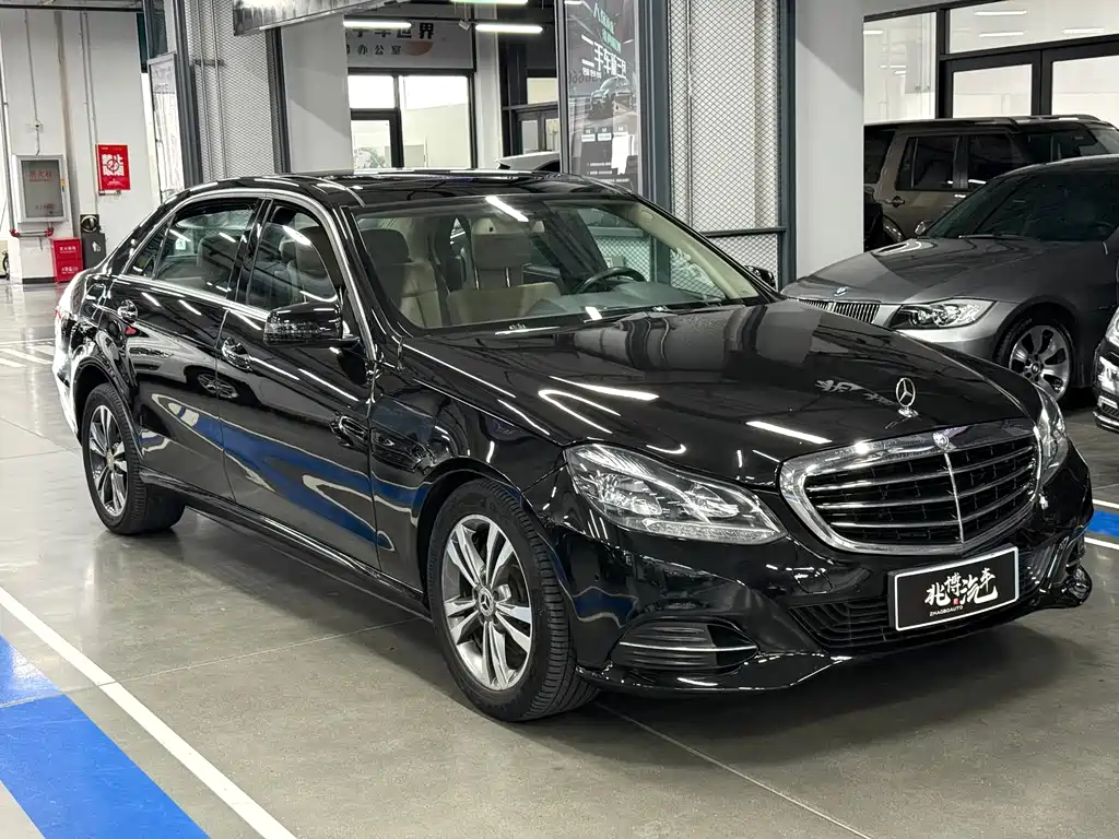 Mercedes-Benz E-Class E 2010 E 300 L Fashion