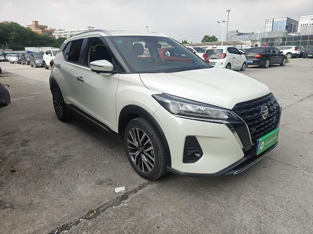 Nissan Kicks 1.5 л 2022 г. Белый, пробег 20099 км