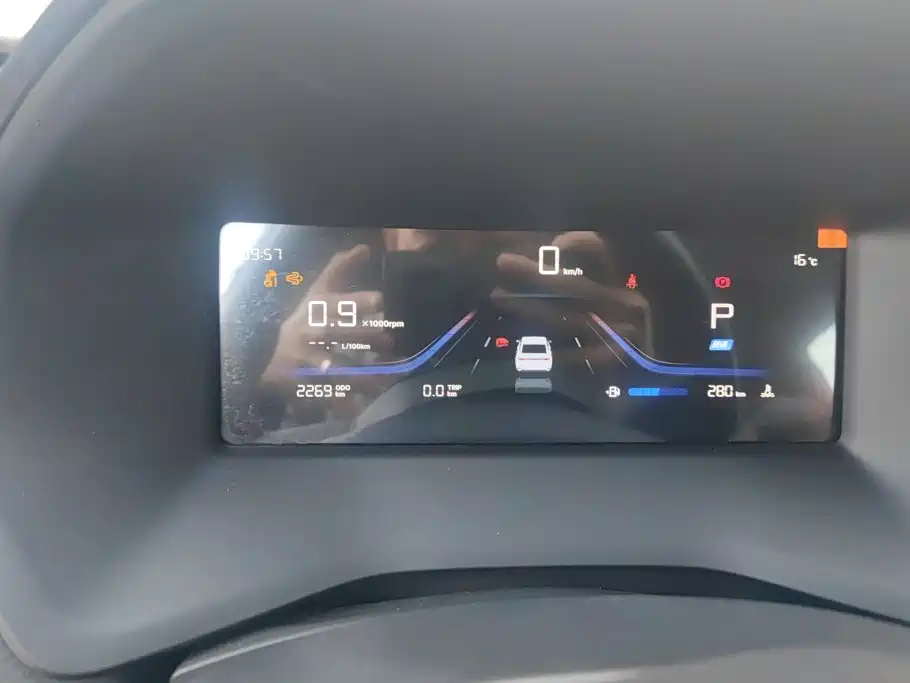 Geely Emgrand — миниатюра 14