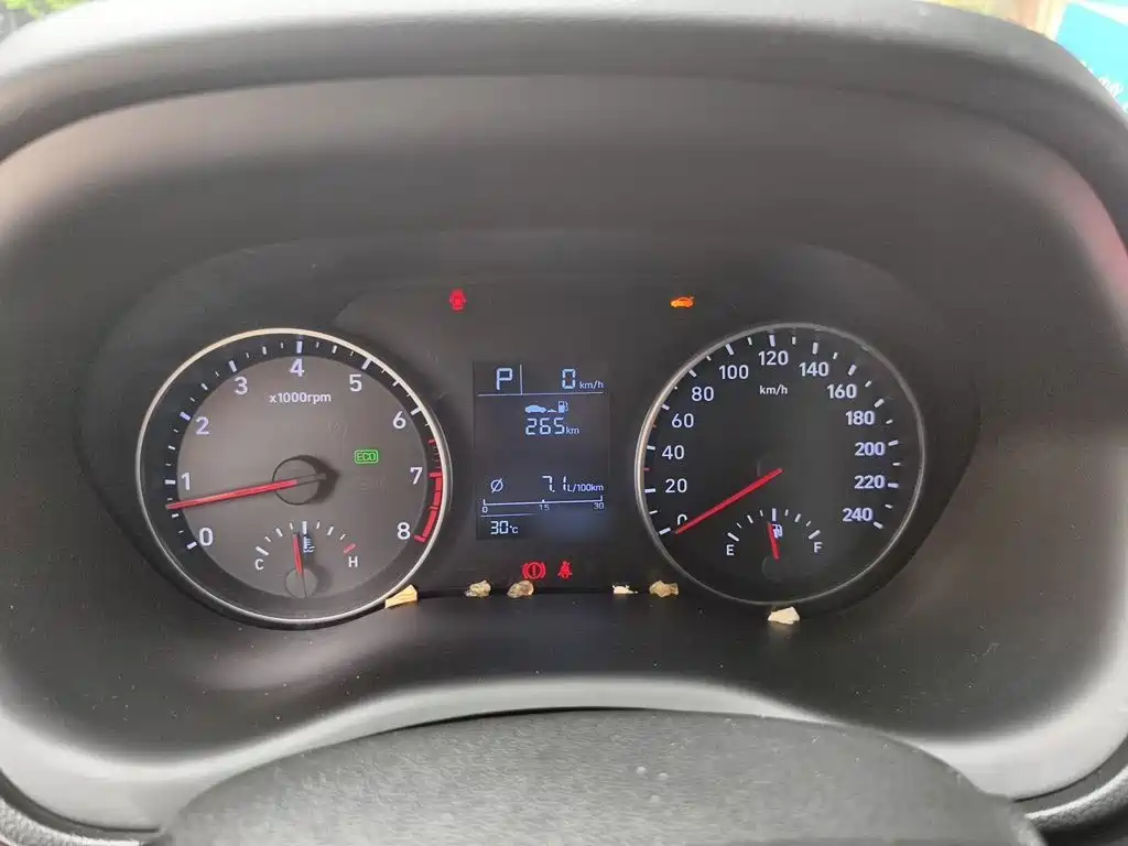 Hyundai Elantra — миниатюра 4