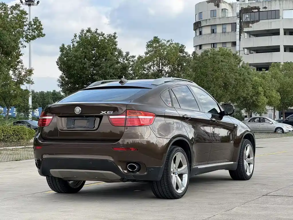 BMW X6 — миниатюра 4