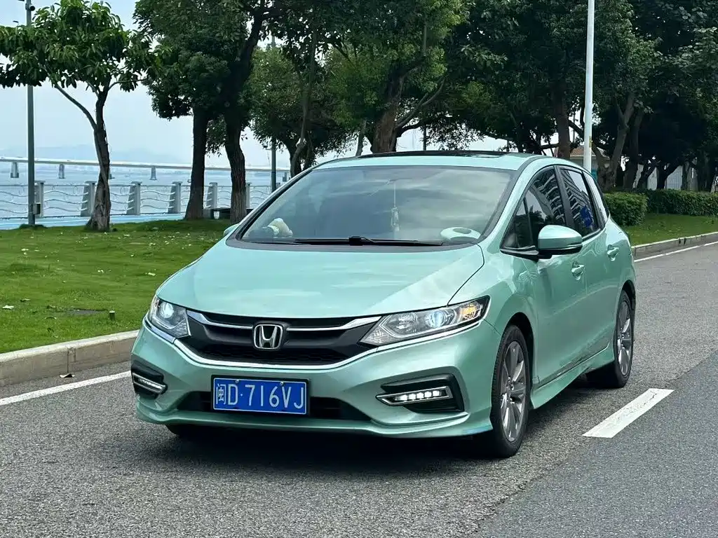 Honda Jade