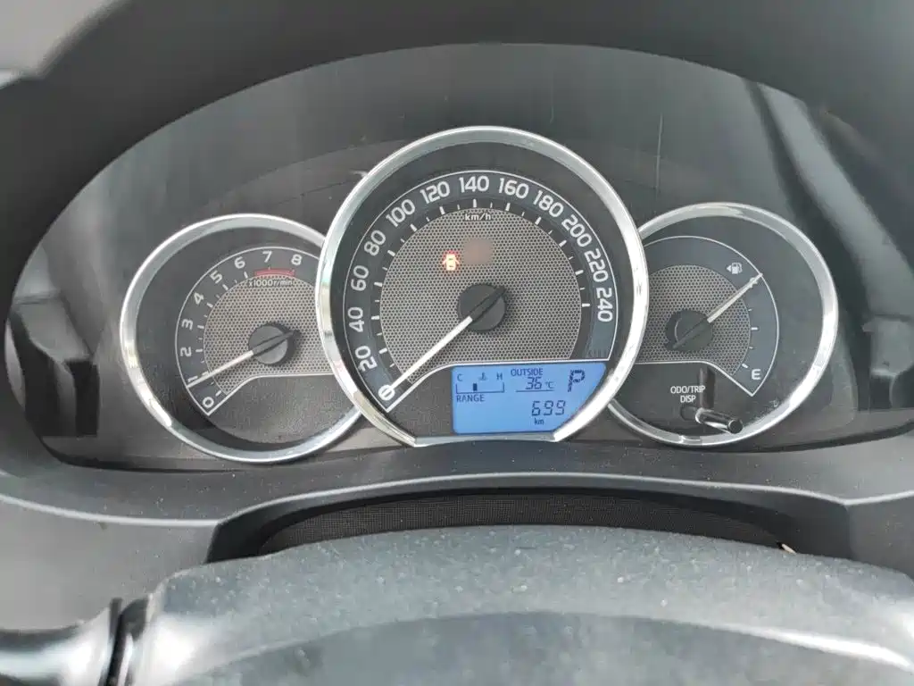 Toyota Corolla — миниатюра 4