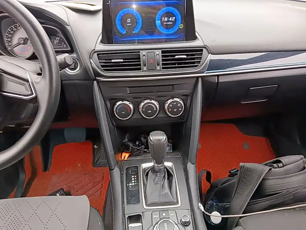 Mazda CX-4 — миниатюра 13