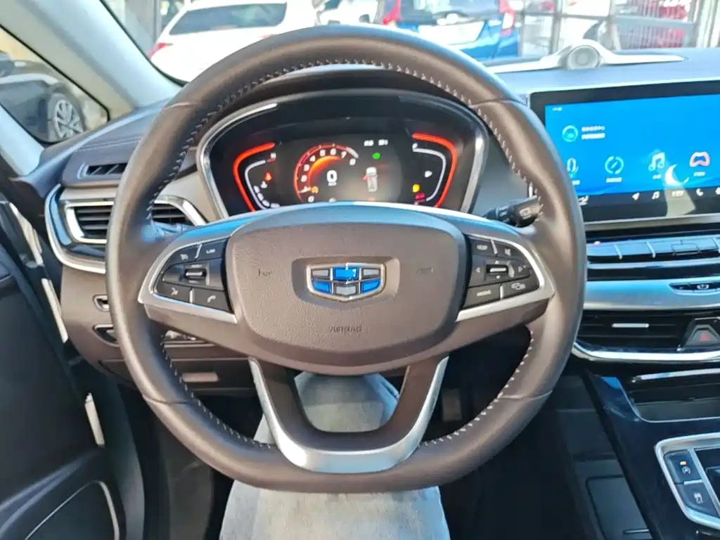 Geely Jia Ji — миниатюра 11
