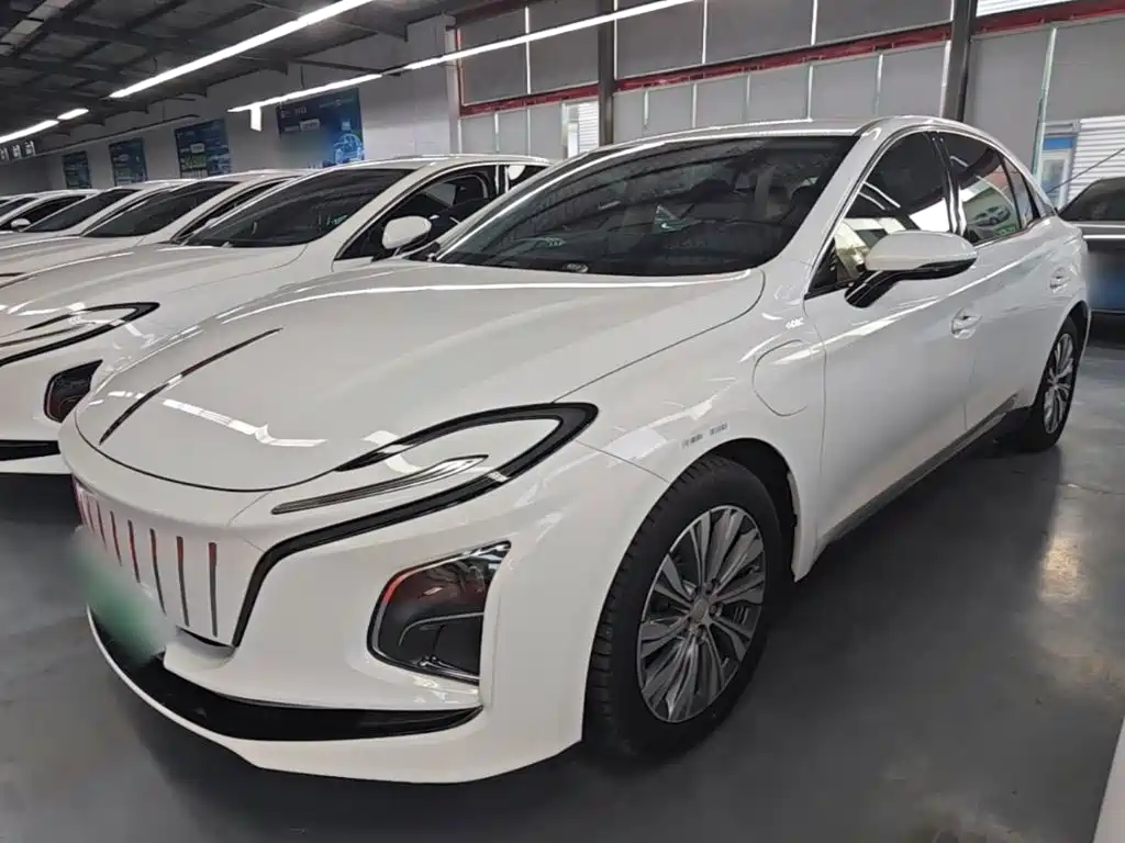 Hongqi Hongqi E-QM5 — миниатюра 2