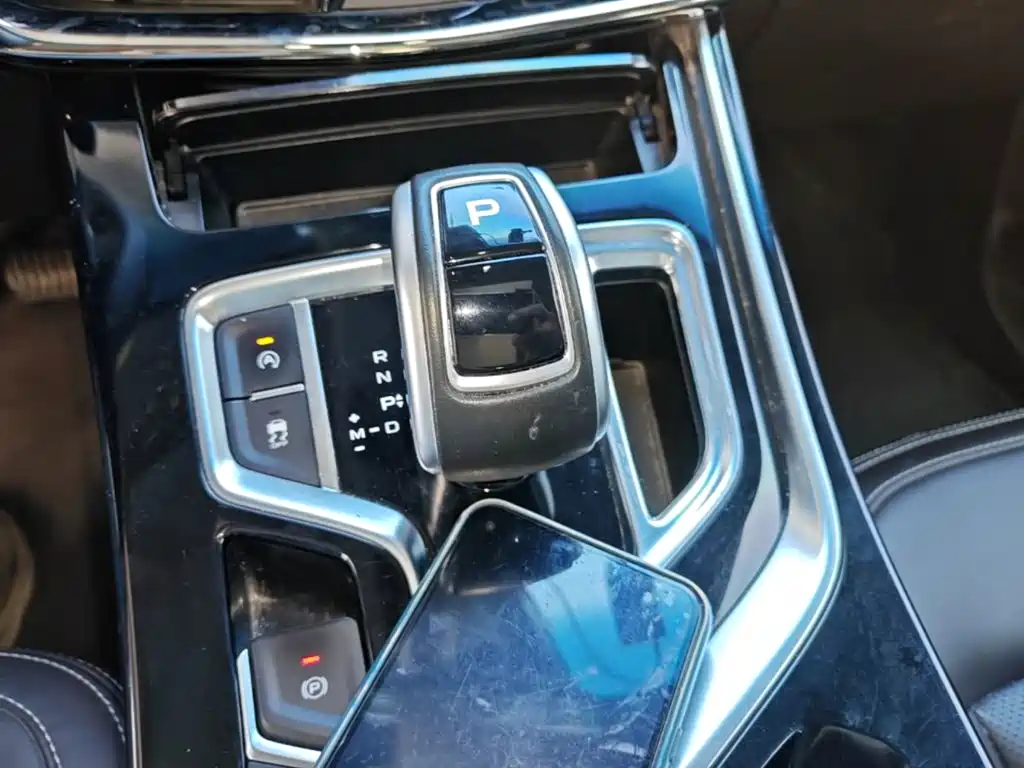 Geely Jia Ji — миниатюра 14