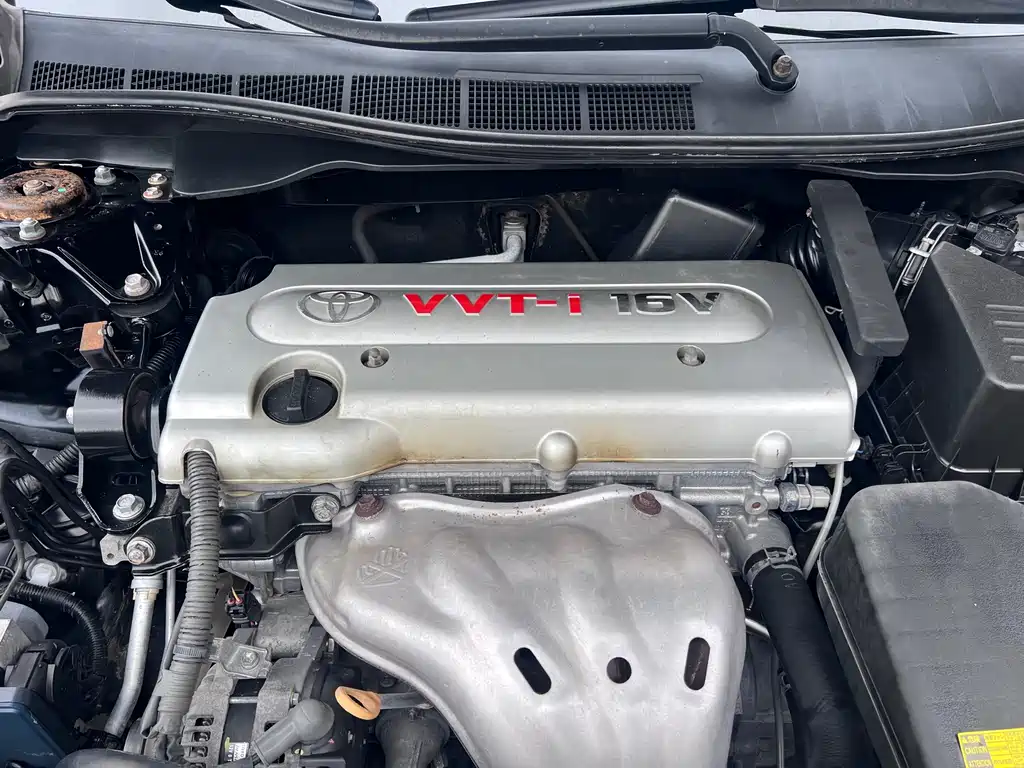 Toyota Camry — миниатюра 20