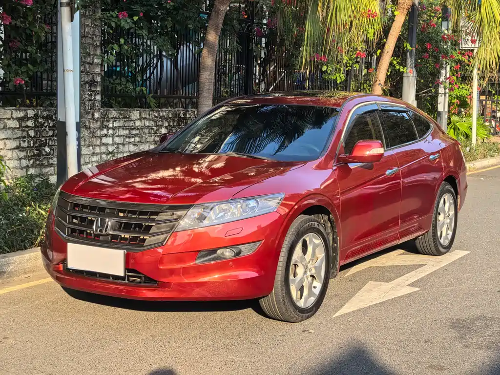 Honda Crosstour 2012