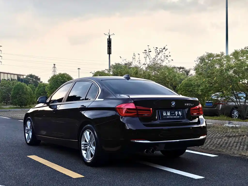 BMW 3 Series — миниатюра 7