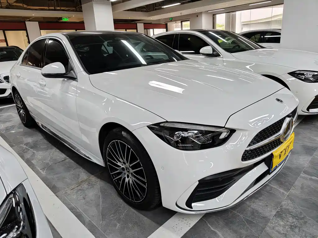 Mercedes-Benz C-Class — миниатюра 3
