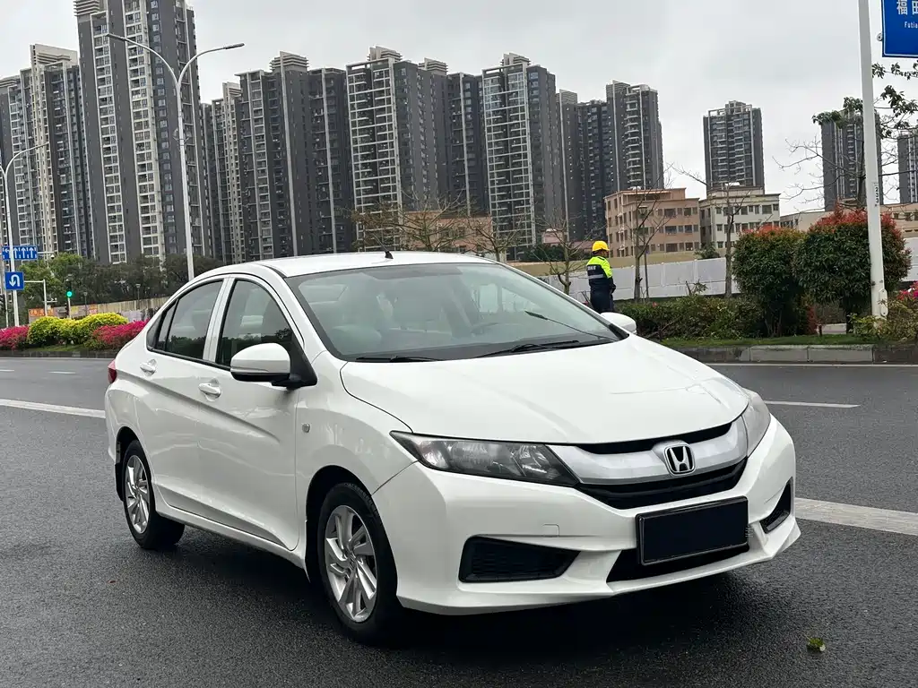 Honda City 1.5L CVT Comfort Edition, фото 3