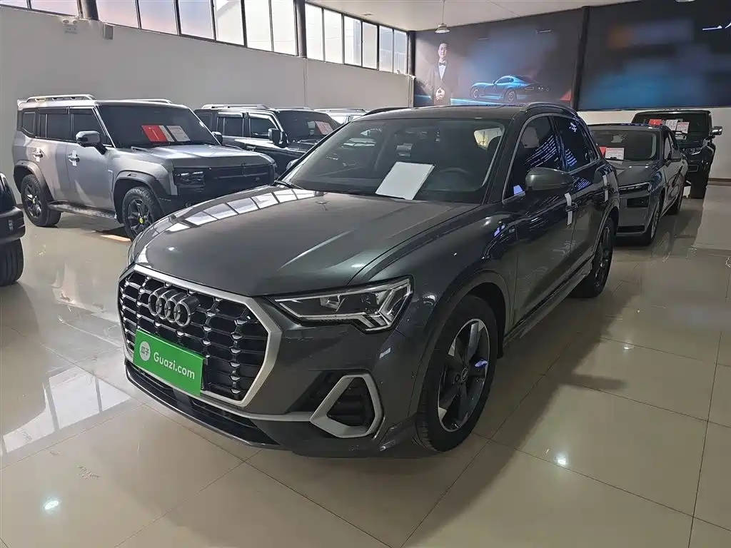Audi Q3 2023