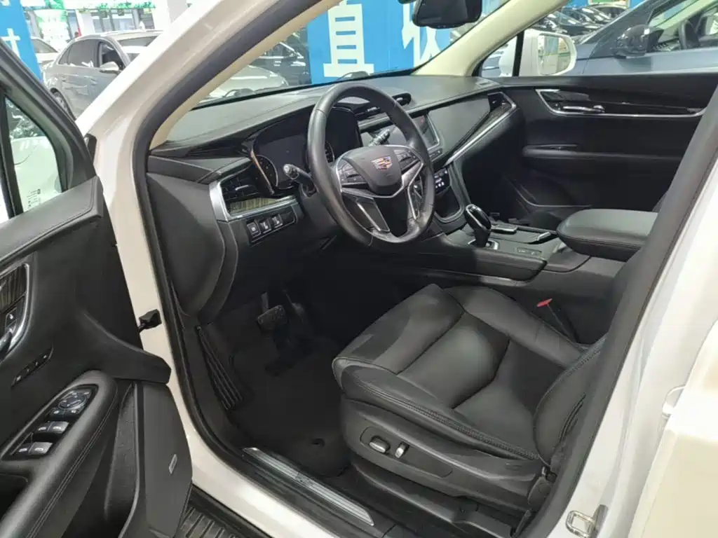 Cadillac XT5 — миниатюра 16