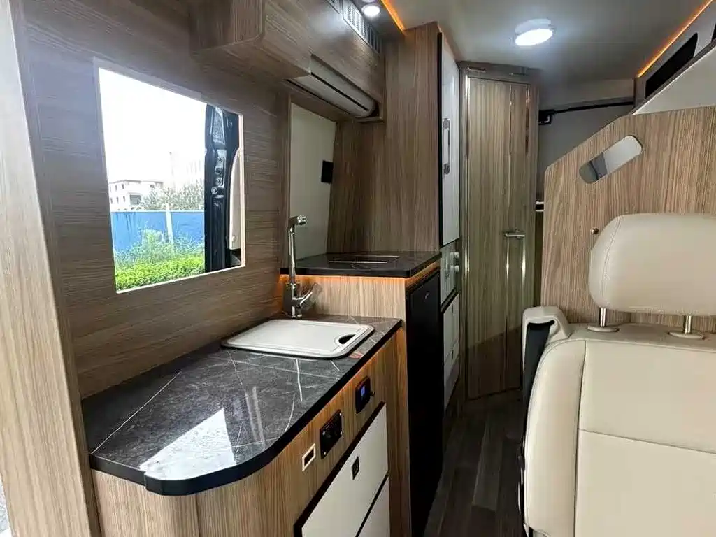 SAIC MAXUS XINTU V90