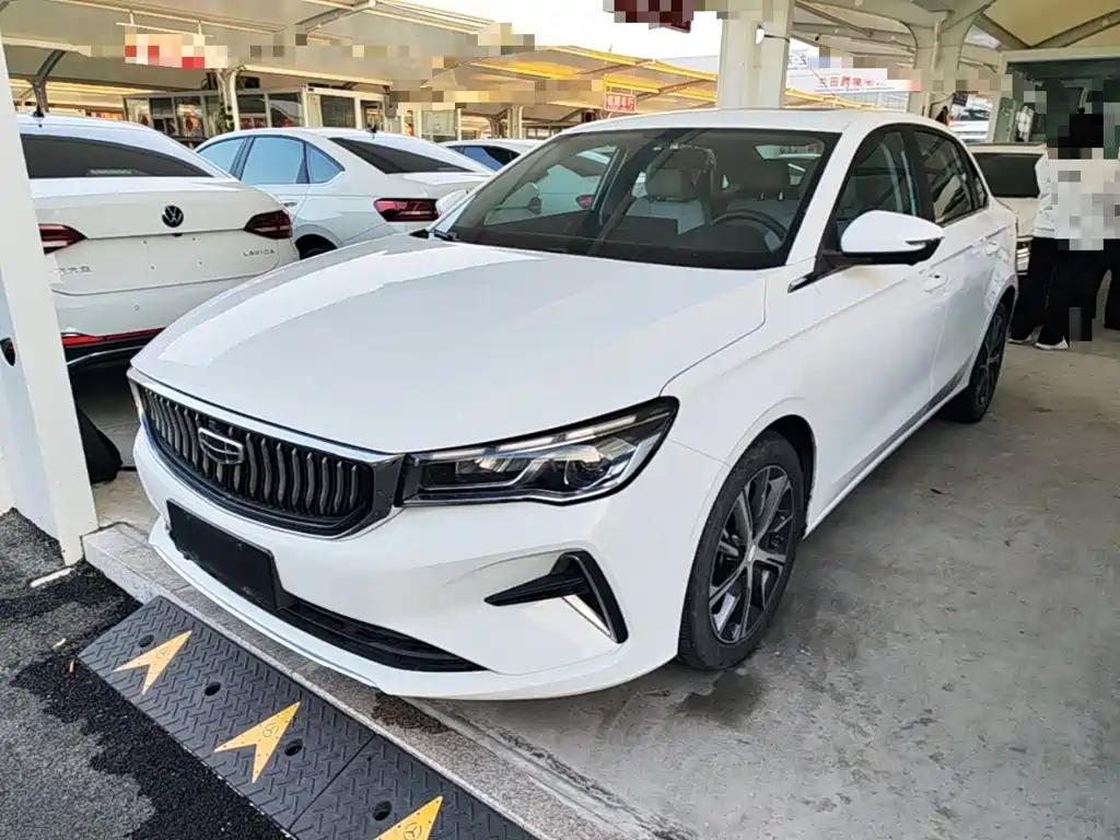 Geely Emgrand — миниатюра 2