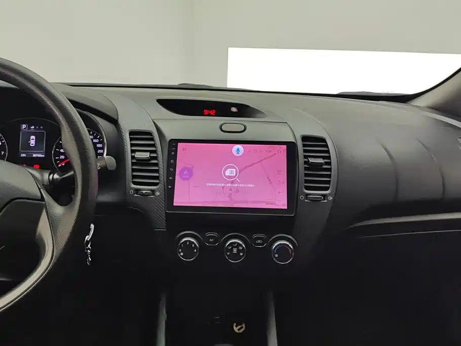 Kia K3 — миниатюра 13