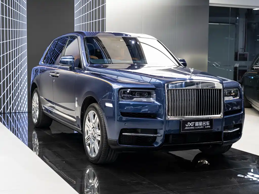 Rolls-Royce Cullinan 2018 мест