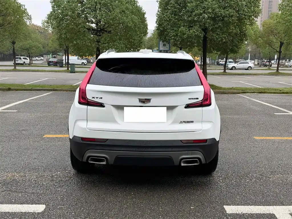 Cadillac XT4 — миниатюра 14