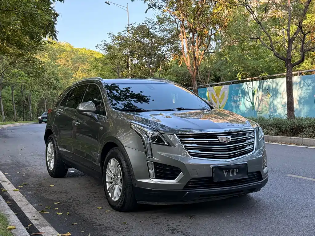 Cadillac XT5 — миниатюра 5