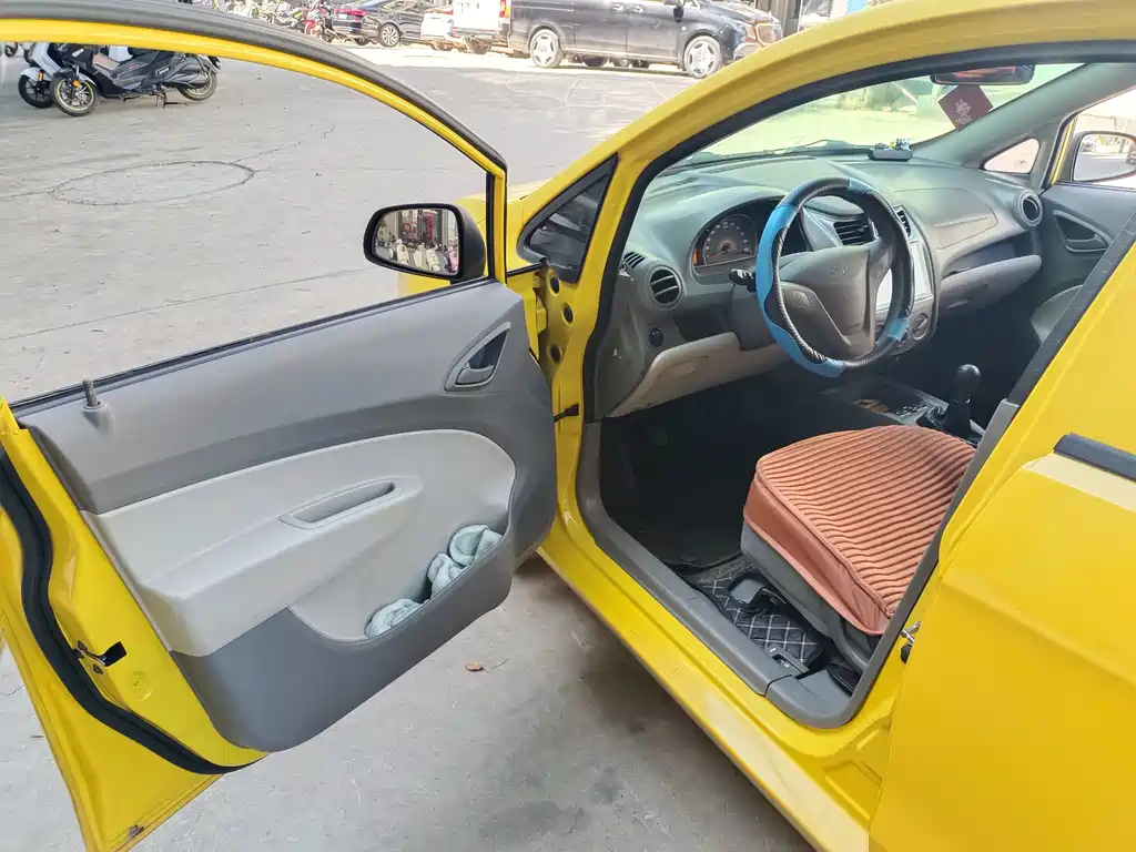 Chevrolet Sail — миниатюра 6