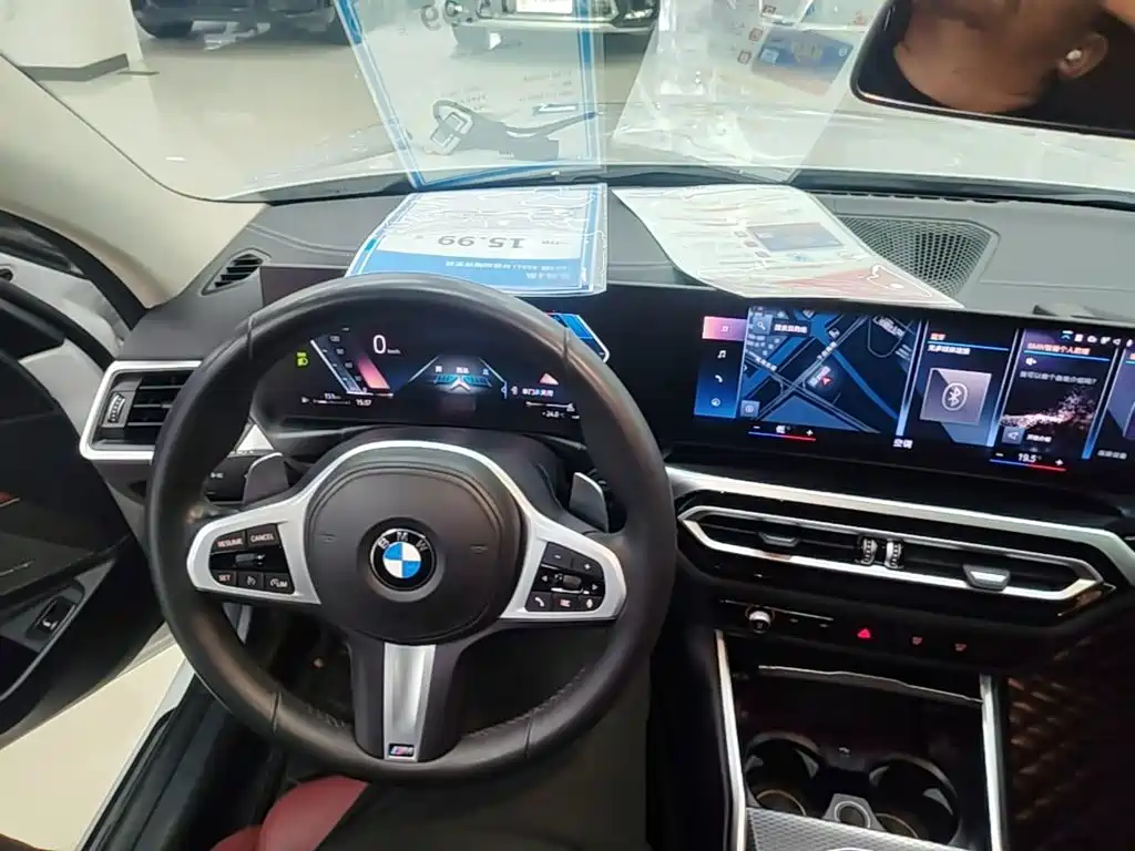 BMW 3 Series — миниатюра 11