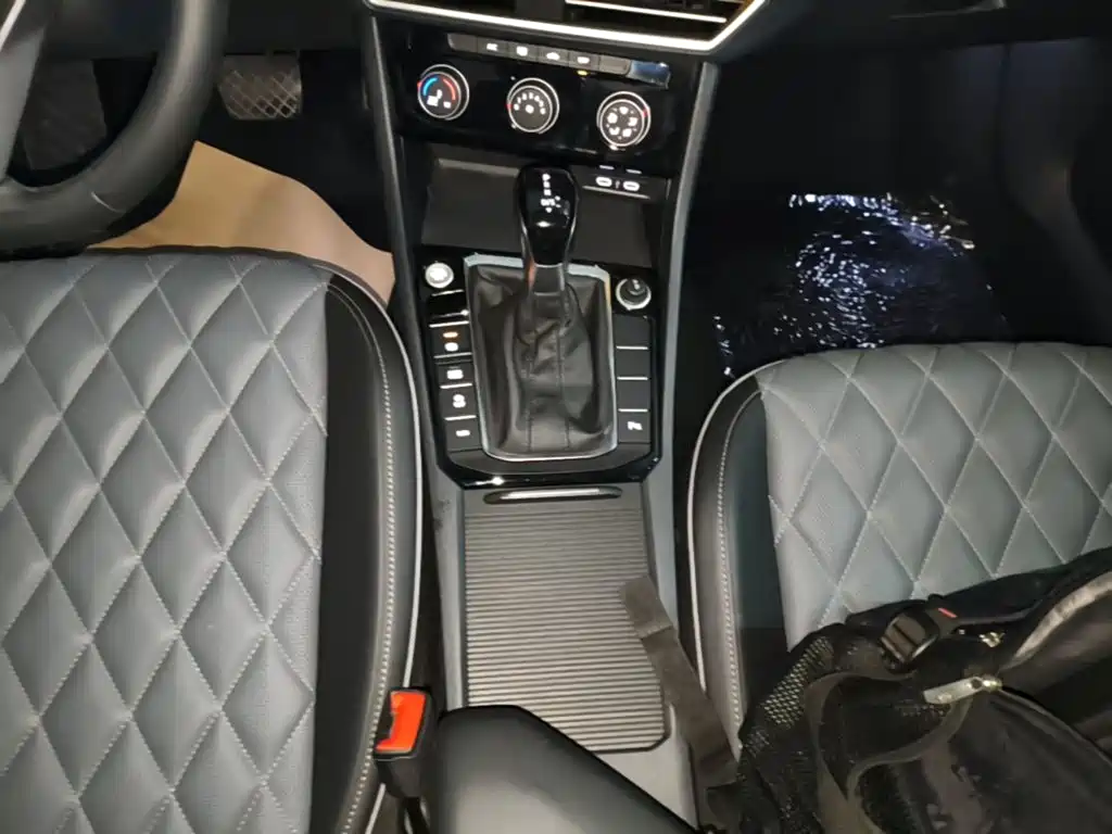 Volkswagen Sagitar — миниатюра 14