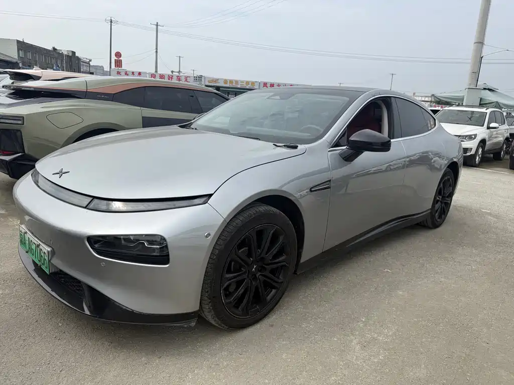 XPeng P7