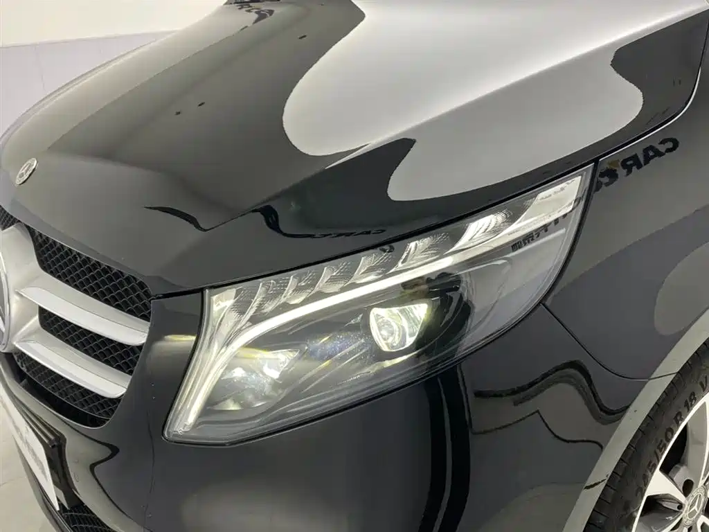 Mercedes-Benz V-Class V 2022 V 260