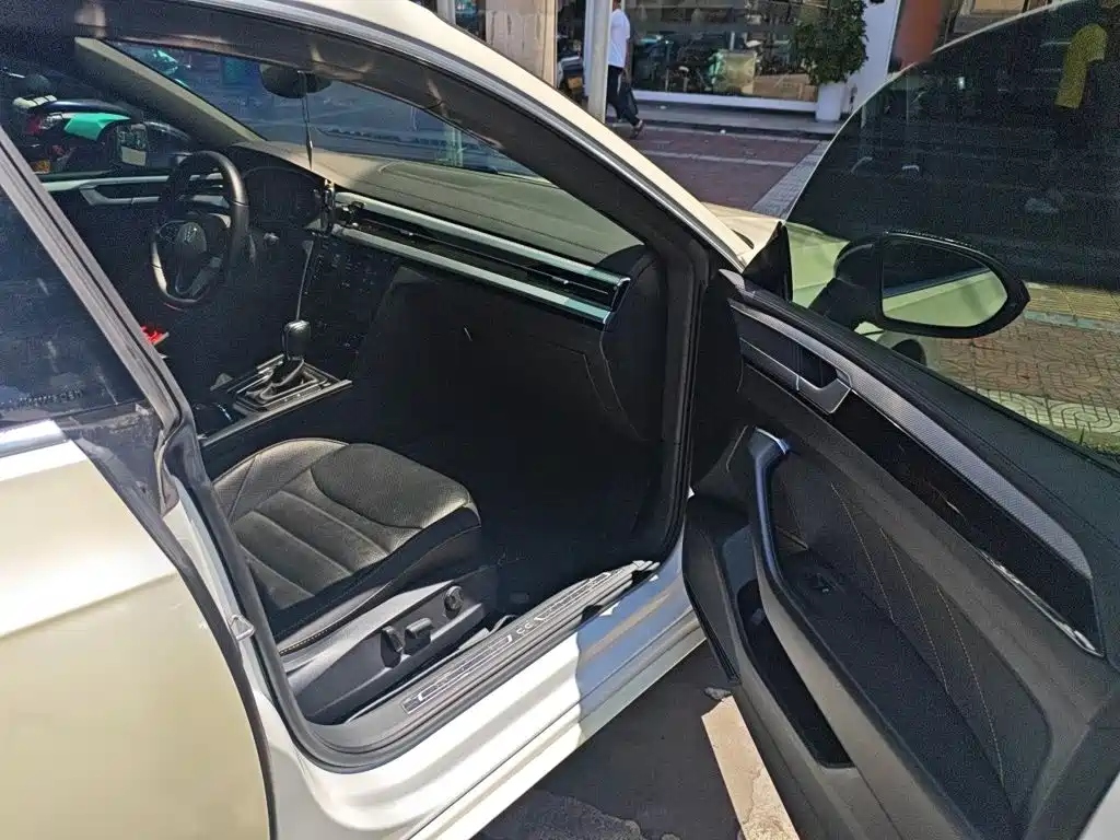 Volkswagen CC — миниатюра 20