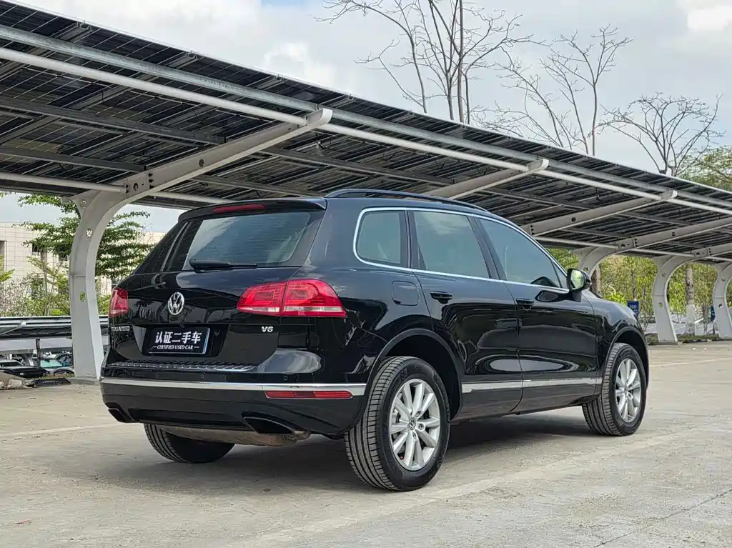 Volkswagen Touareg — миниатюра 5