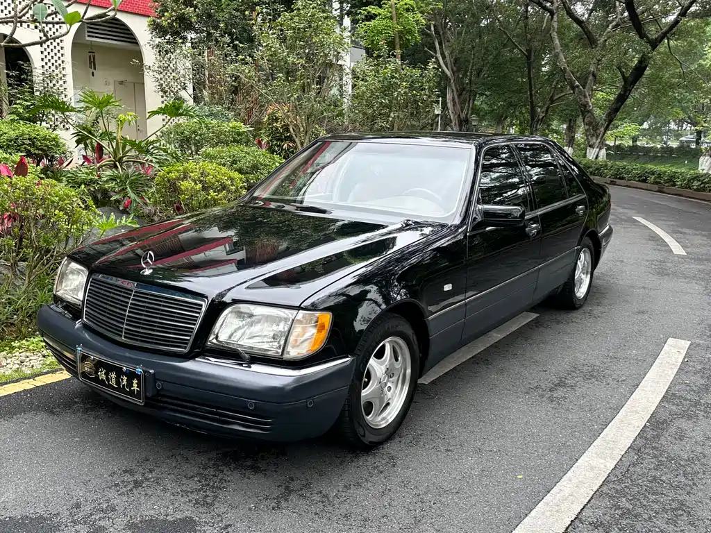 Mercedes-Benz S-Class 1998