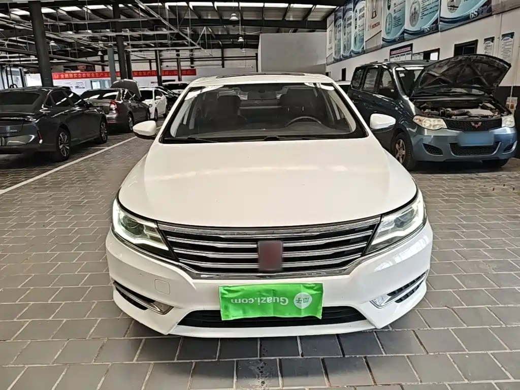 Roewe Roewe i6 Classic — миниатюра 3