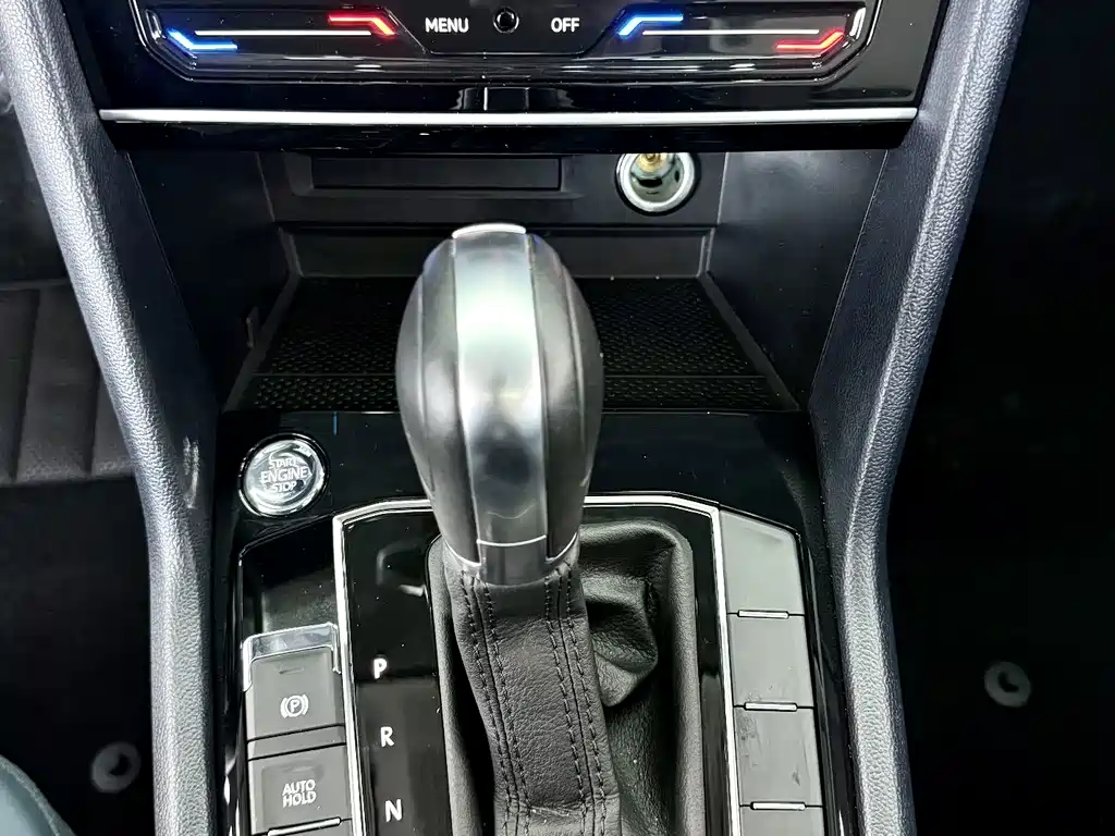 Volkswagen Tharu — миниатюра 9