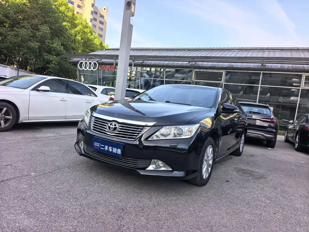 Toyota Camry 2013