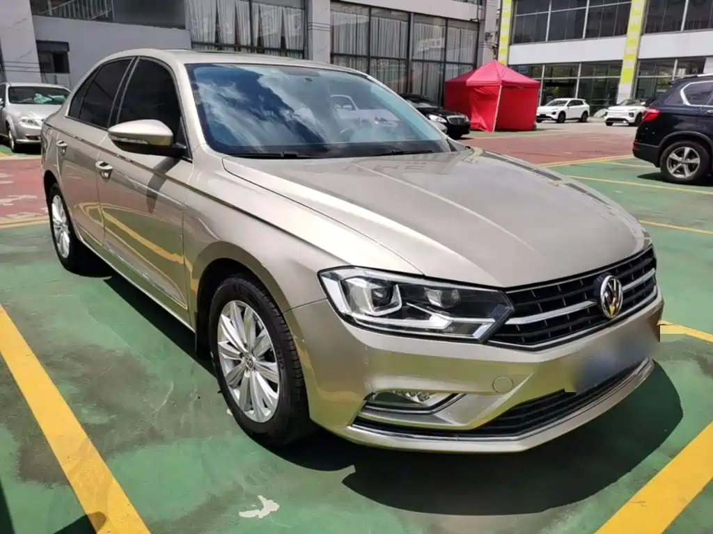 Volkswagen Bora — миниатюра 4