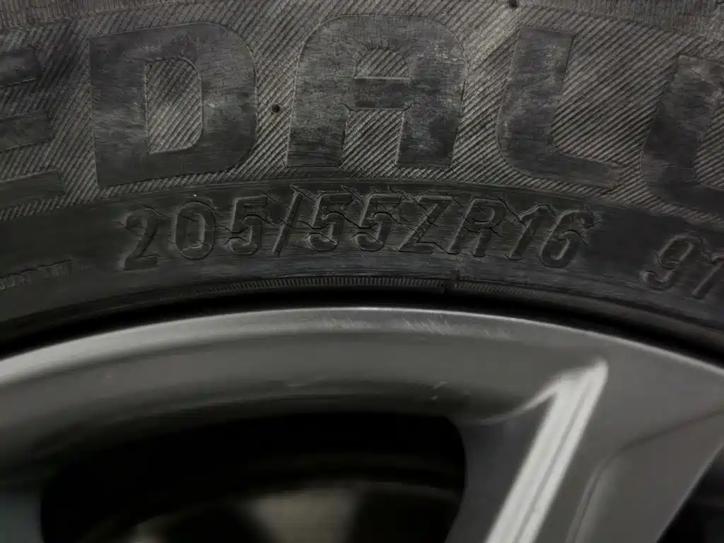 Geely Emgrand — миниатюра 24