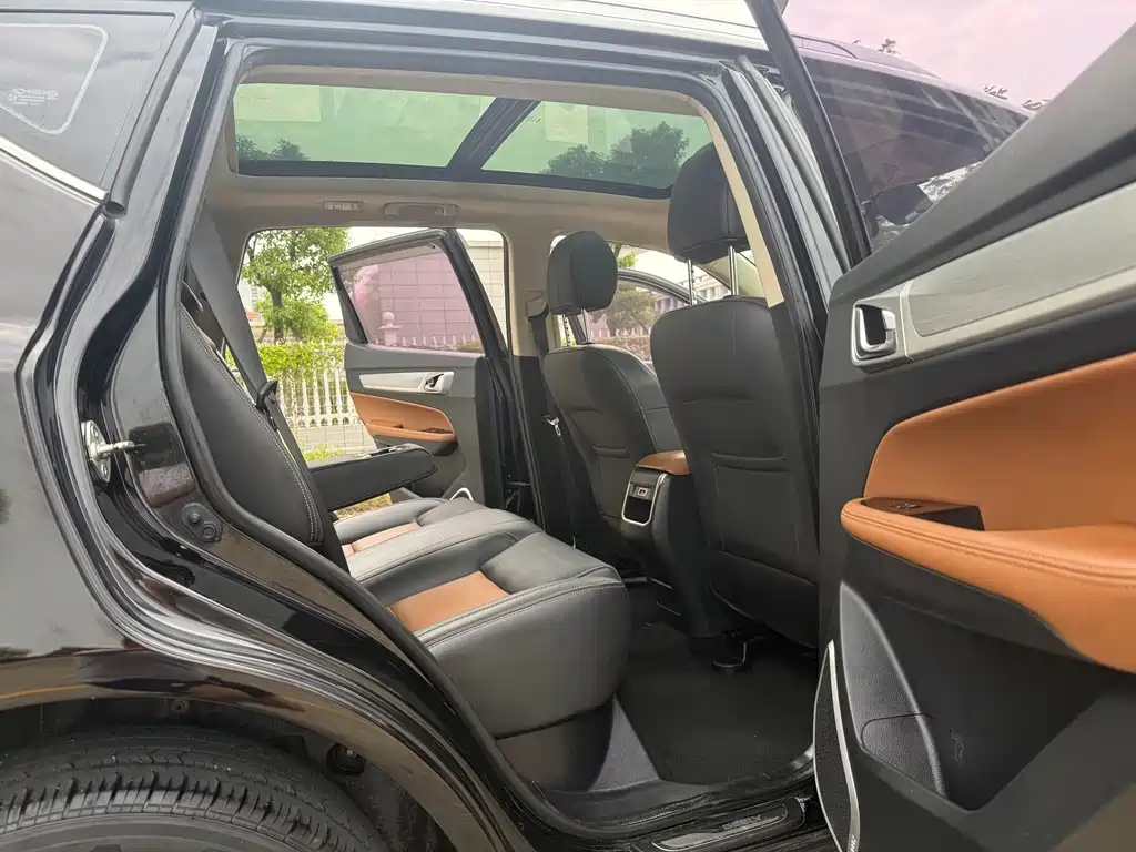 Geely Vision X6 — миниатюра 19