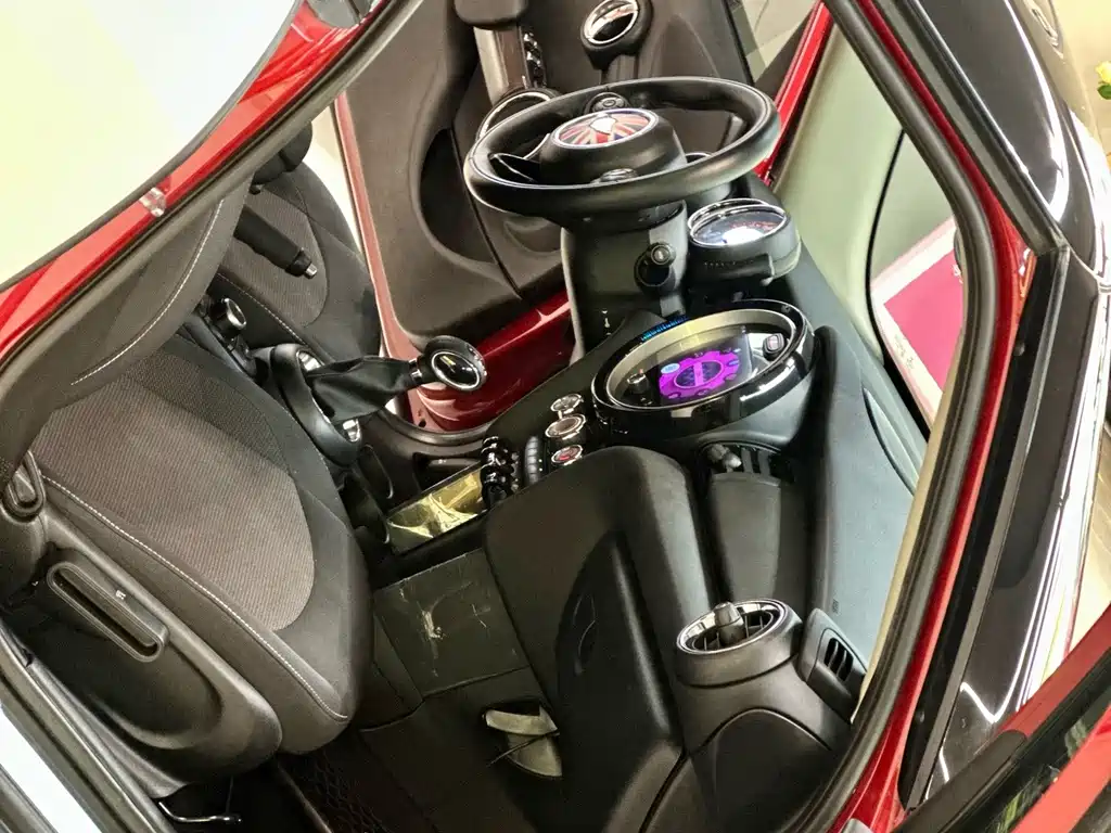 MINI Mini — миниатюра 7