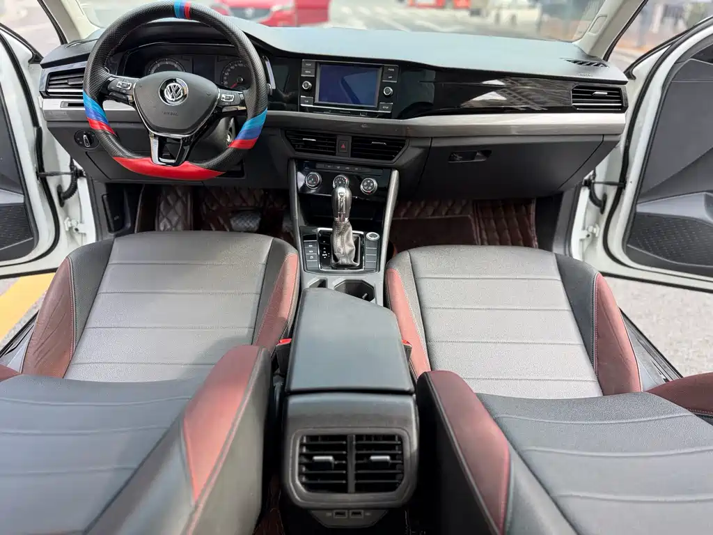 Volkswagen Bora — миниатюра 5