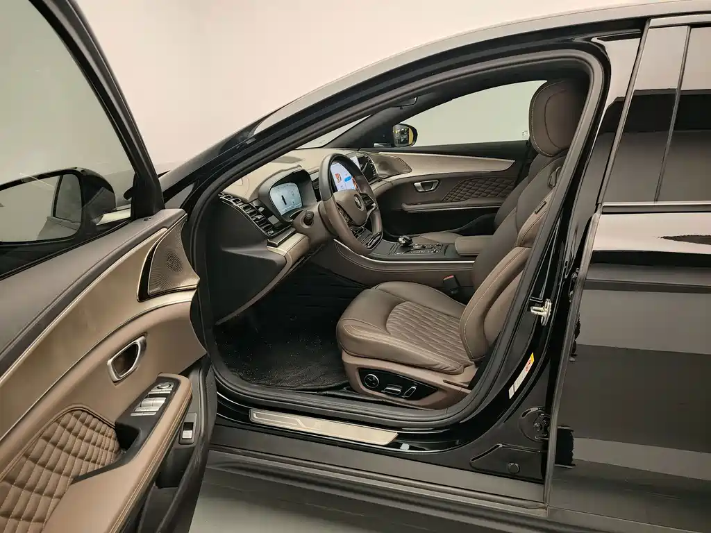 BYD Han — миниатюра 12