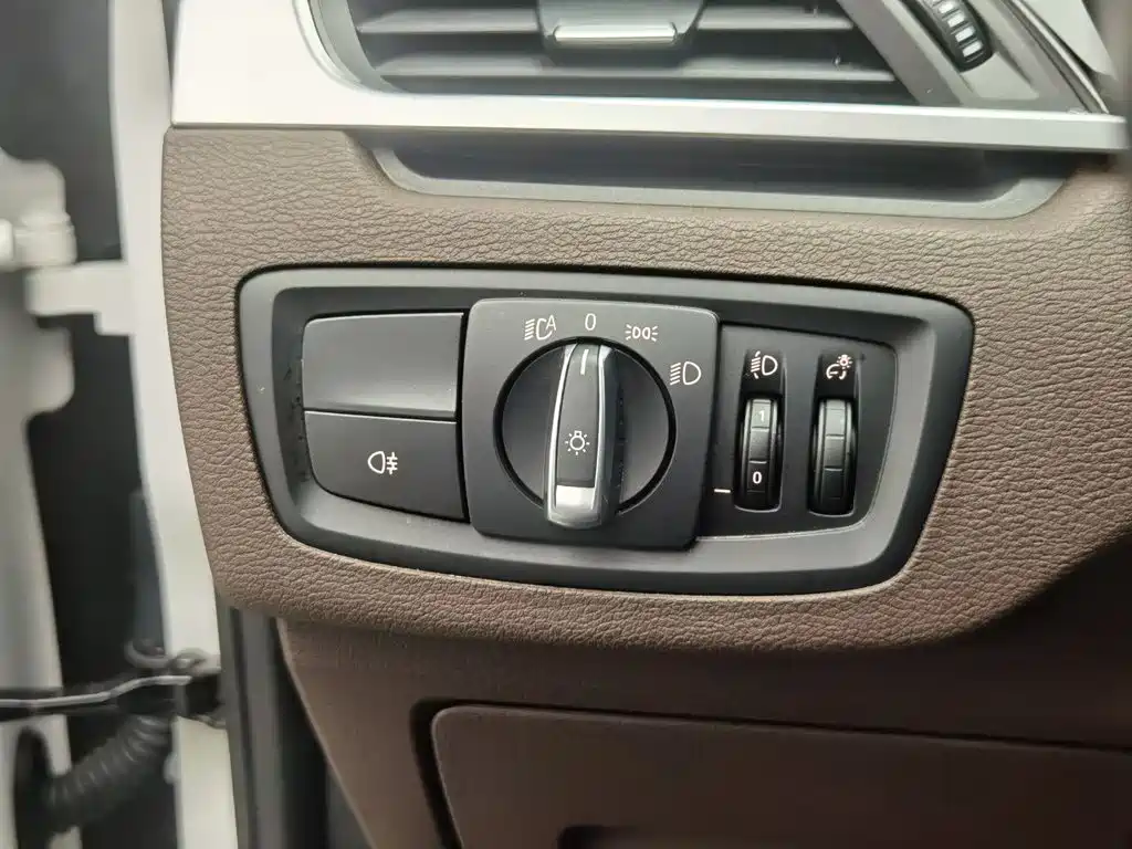 BMW X1 — миниатюра 21