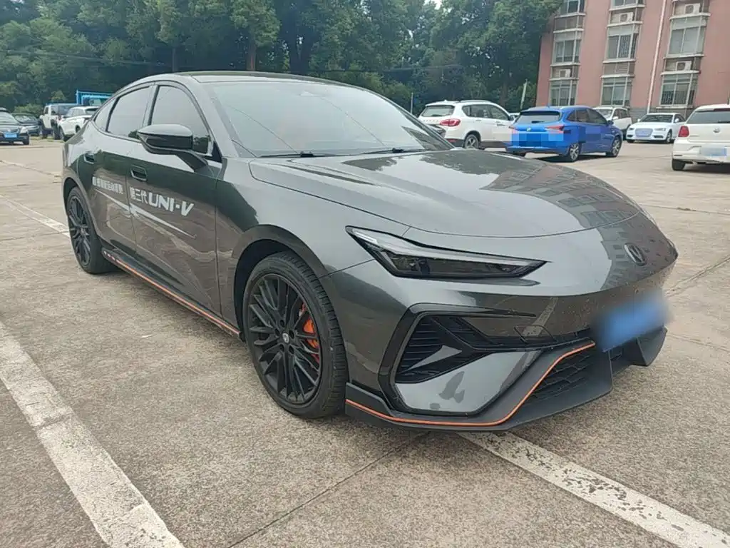 Changan UNI-V — миниатюра 4
