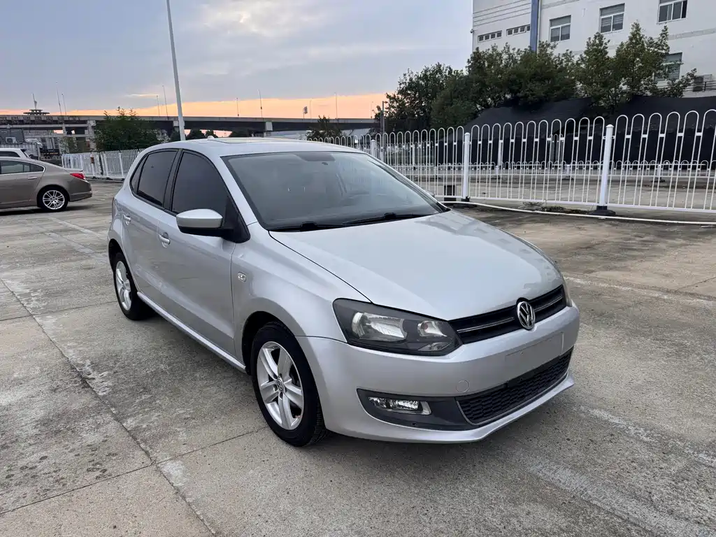 Volkswagen Polo — миниатюра 3