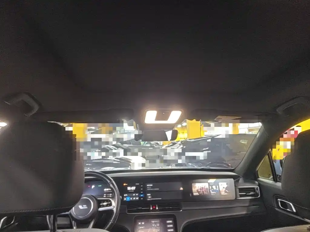 Li Auto Li ONE — миниатюра 18