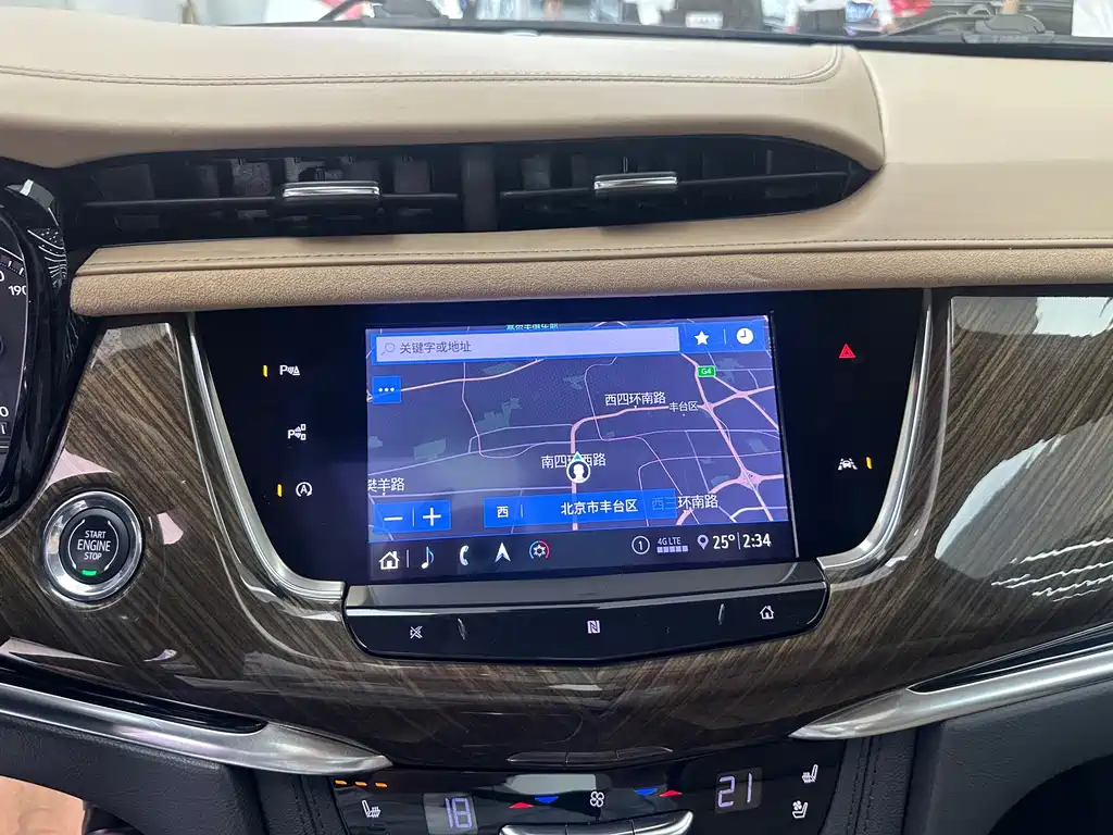 Cadillac XT6 — миниатюра 9