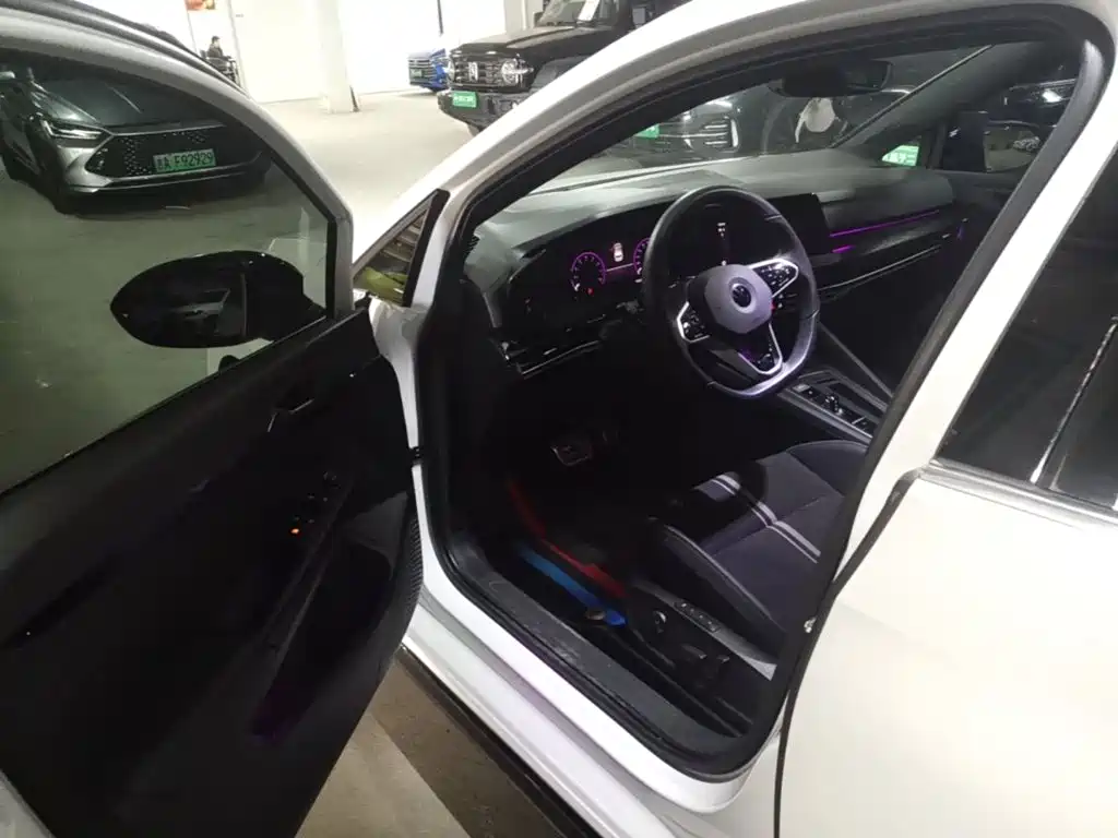 Volkswagen Golf — миниатюра 19