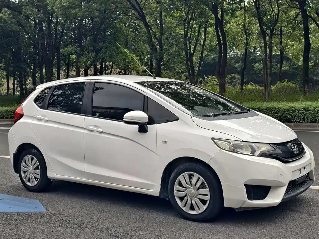 Honda Fit — миниатюра 3